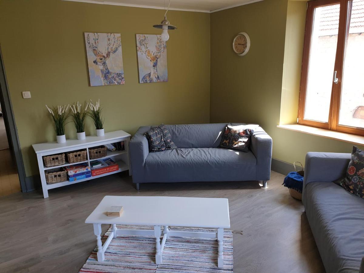 Au Pied Du Gazon Apartman Saint-Maurice-sur-Moselle Kültér fotó